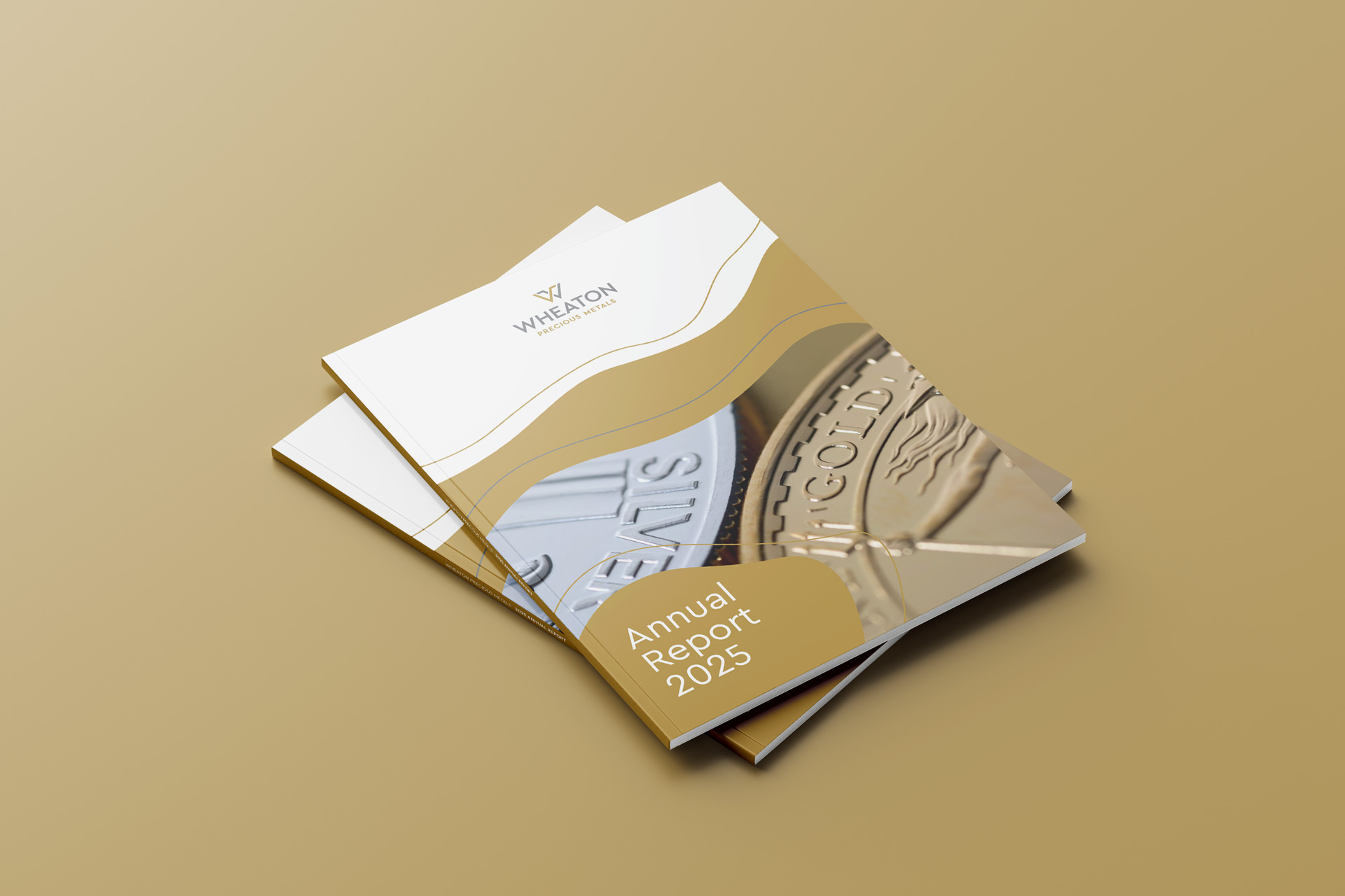 02_Perfect_Binding_Brochure_Mockup_3_Covers